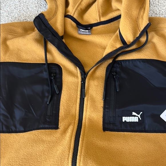 Puma Tan and Black Zip Up Fleece Jacket - Picture 4 of 6
